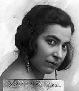 De la cazuela a la escena. Tres siglos de mujeres en el teatro