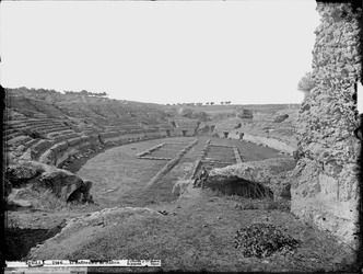 J. Laurent, El anfiteatro de Itlica